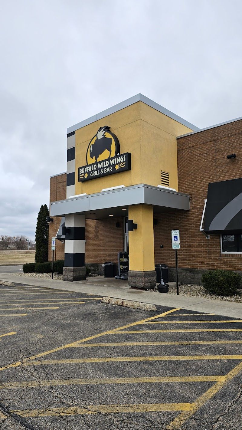 Buffalo Wild Wings - primary photo