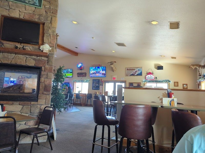 Cabin Fever Bar & Grill - primary photo