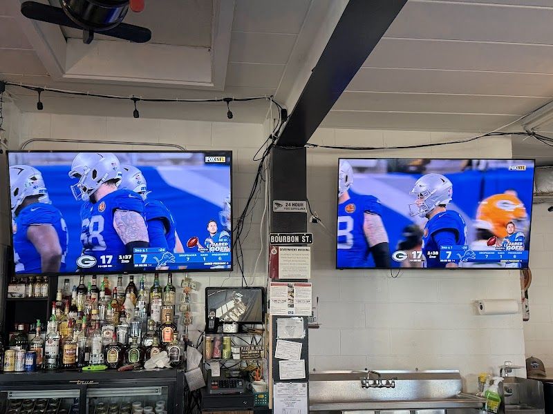 The Corner Oasis - photo 3