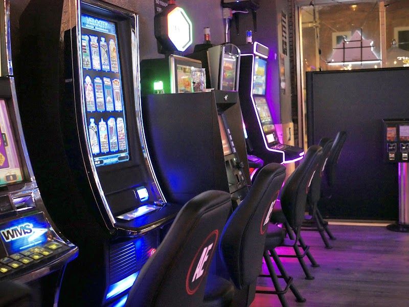 Speakeasy on 1st - primary photo