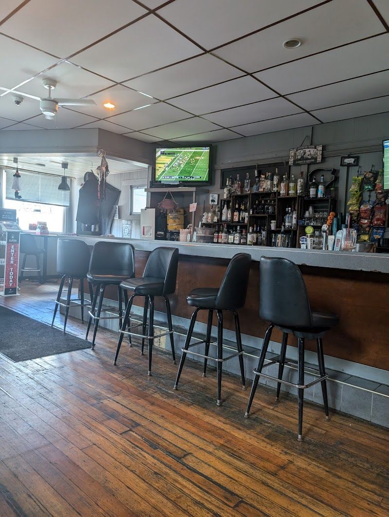 Flo's on Pulaski - photo 6