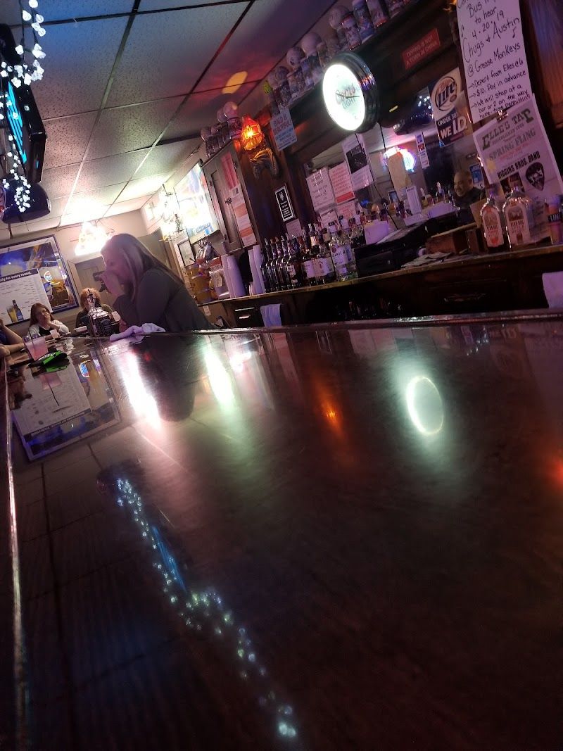 Elle's Tap - photo 4