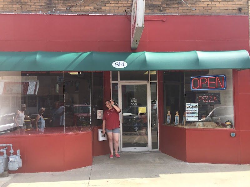 Lil Bella's Pizza - primary photo