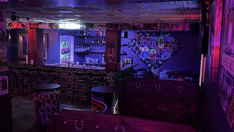 Back Room at Unc’s - primary photo